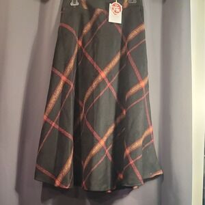 Tanming Women's Black Red Brown Plaid A-Line Midi Skirt Size M Lined Zip